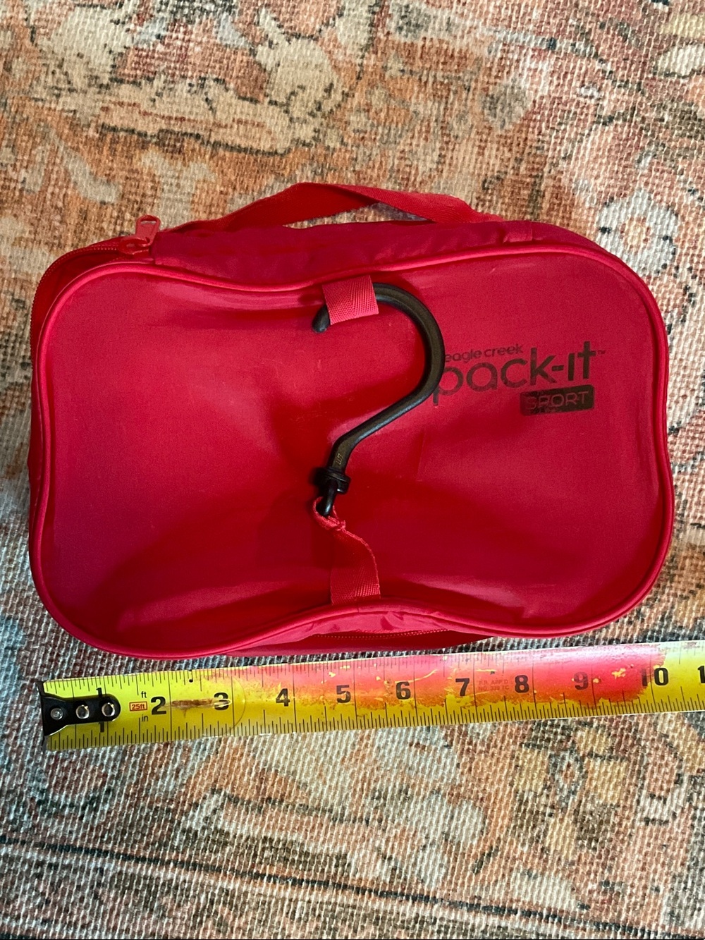 Eagle Creek Pack-It Sport Red Hanging Toiletry Kit